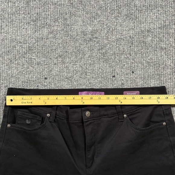 Gloria Vanderbilt Amanda Womens Jeans Size 16W Black Straight Leg High Rise - Picture 7 of 11
